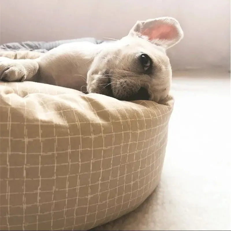 Fluffy Pet Bed - Plaid Basket for Dogs and Cats