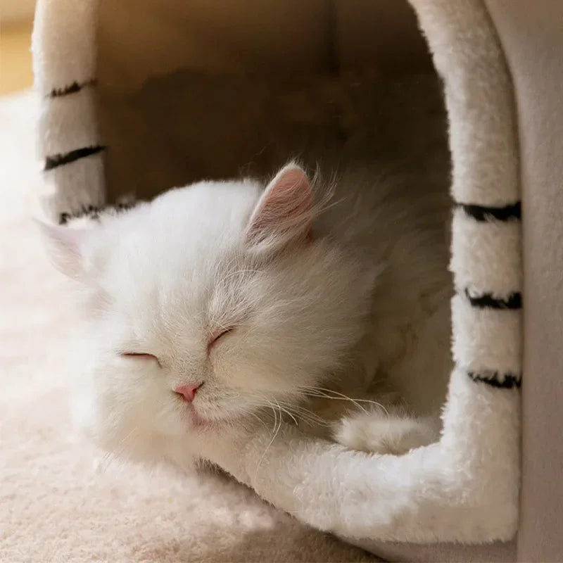 Foldable Cat Cave - Winter Warm Basket Bed
